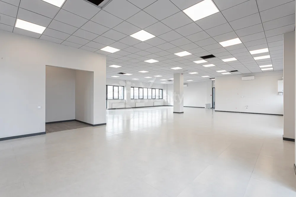 sale-commercial